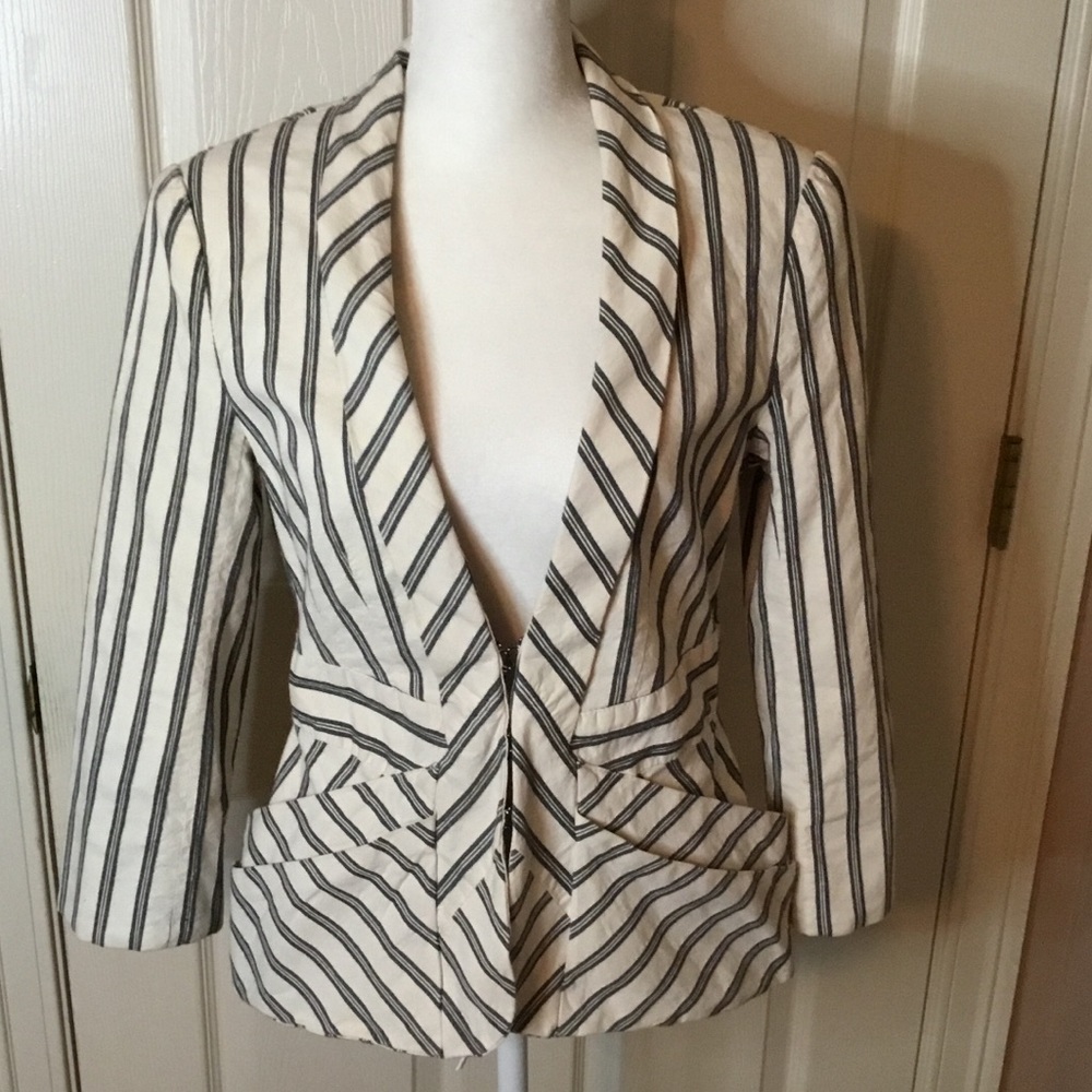 Nanette Lepore Cream & Gray Striped Blazer - 10